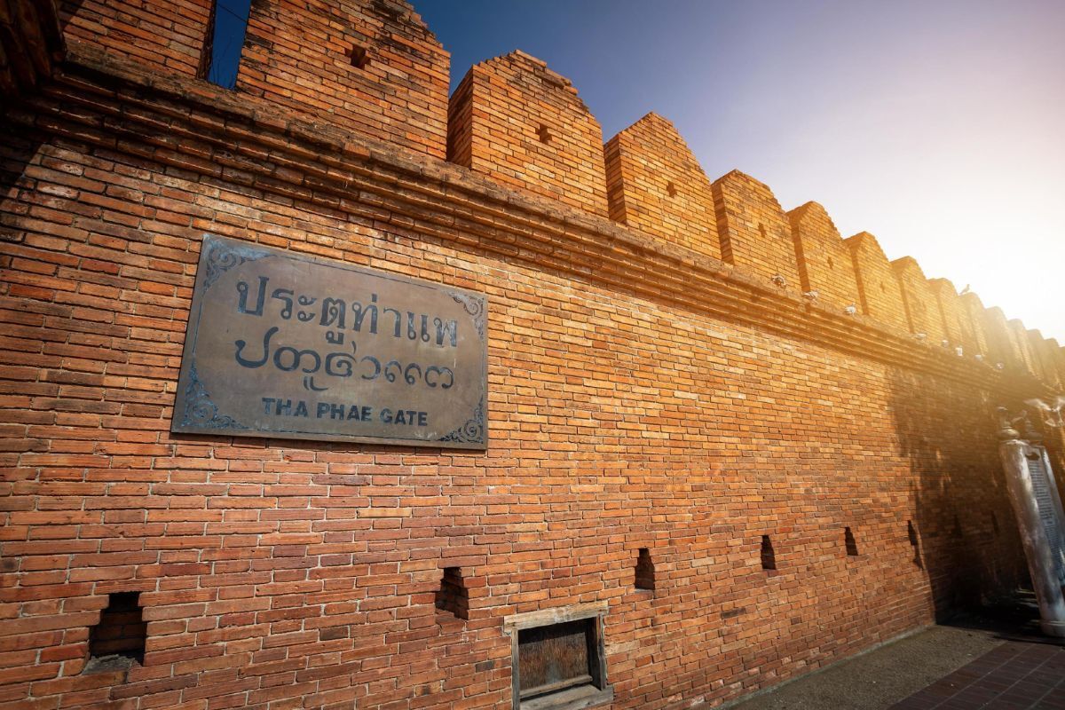 Cổng Tha Phae