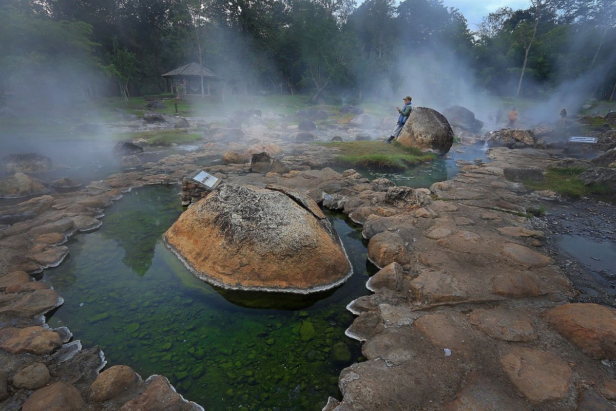 Doi Saket Hot Springs