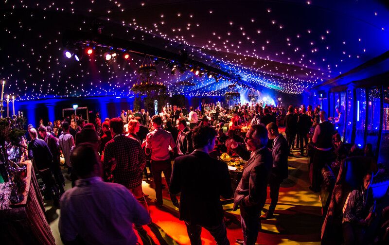 Kịch bản Year End Party theo chủ đề Gala Night sang trọng