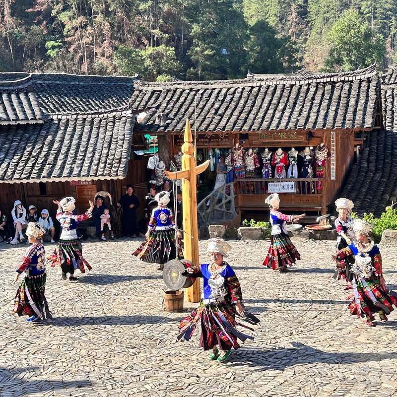 Trải nghiệm đời sống và các lễ hội