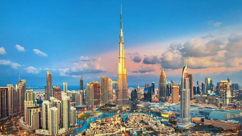 Dubai là thủ đô hay thành phố lớn nhất của UAE?